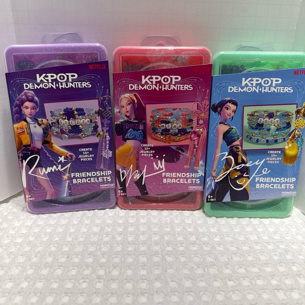 K-Pop Demon Hunters Friendship Bracelets Kit - Purple, Pink, Green